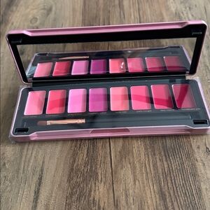 Profusion LIP HIGH pigmented  Matte Lipstick Palette